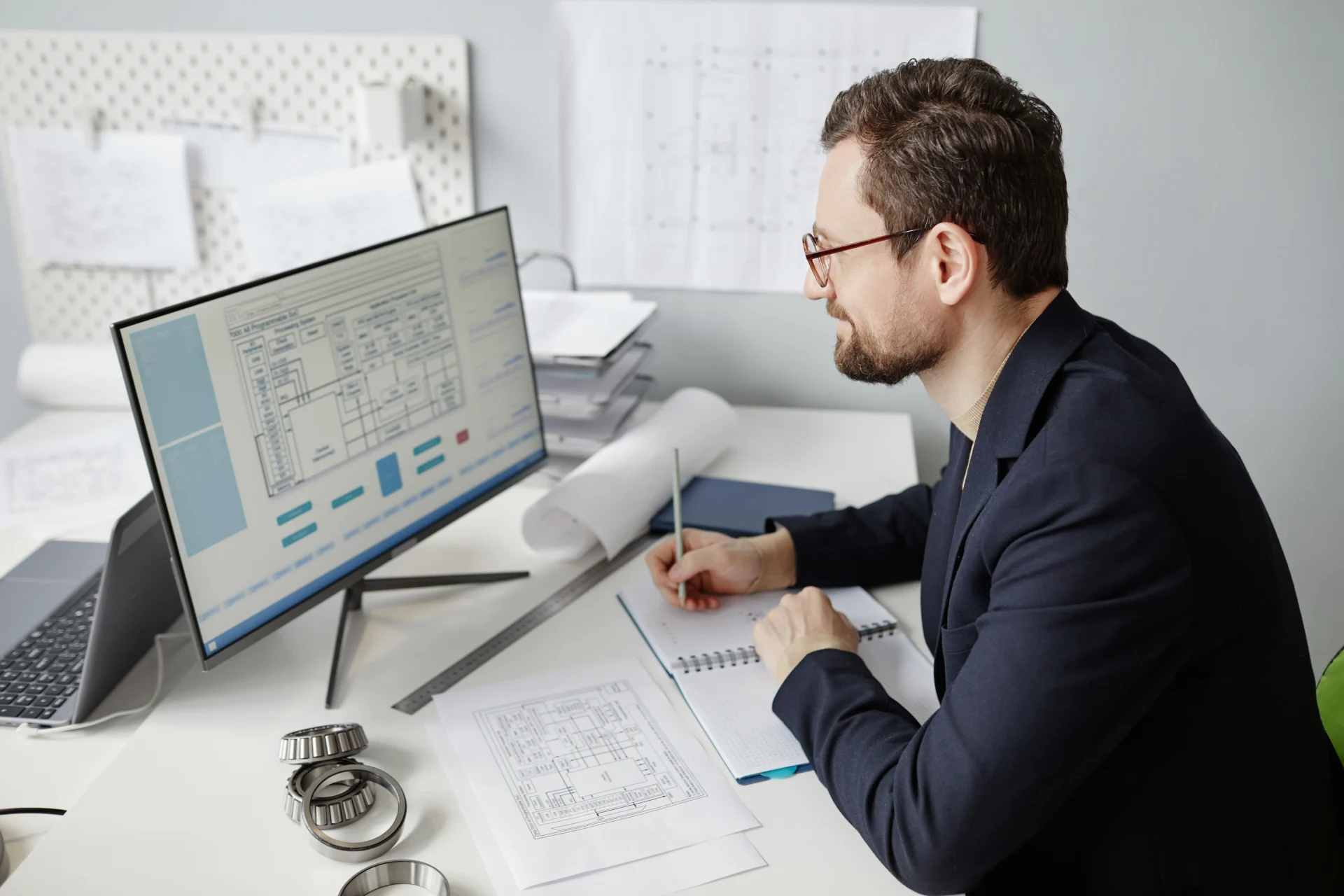 Bearded Male Engineer Using Computer And Designing 2023 11 27 04 51 14 Utc